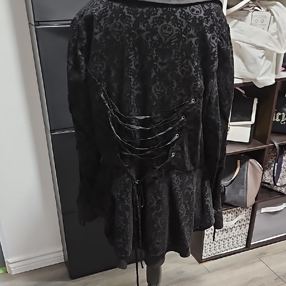 DISNEY Black Velvet Jacket - Picture 3 of 6